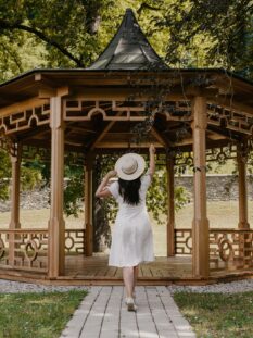 rear-view-of-beautiful-young-woman-wearing-white-d-2025-03-10-05-42-33-utc rear-view-of-beautiful-young-woman-wearing-white-d-2025-03-10-05-42-33-utc